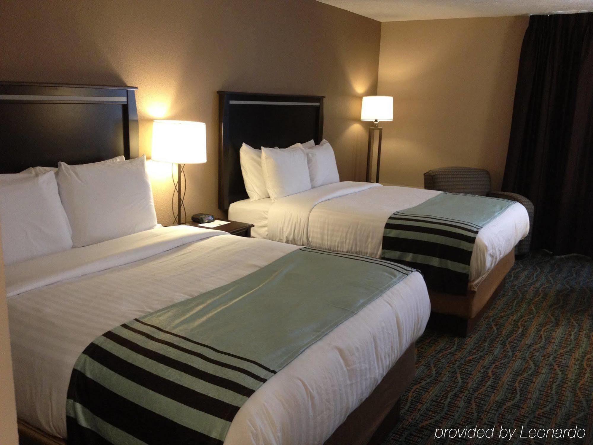 Boarders Inn & Suites By Cobblestone Hotels - Grand Island Dış mekan fotoğraf